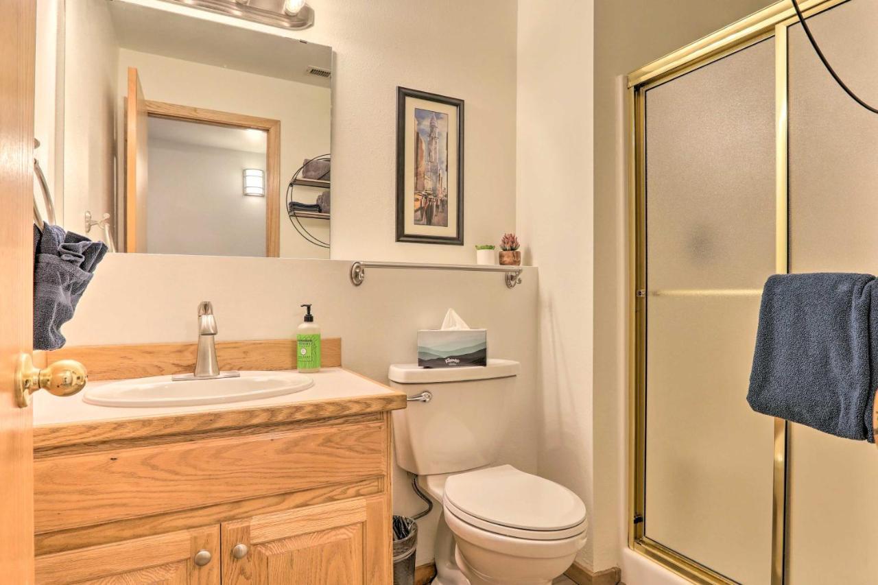 Red Lodge Townhome With Hot Tub And Mountain Views! Exterior photo